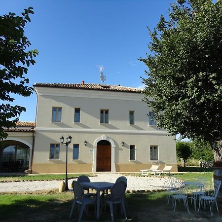 Villa Marietta Country House - Marche Montemaggiore al Metauro Εξωτερικό φωτογραφία