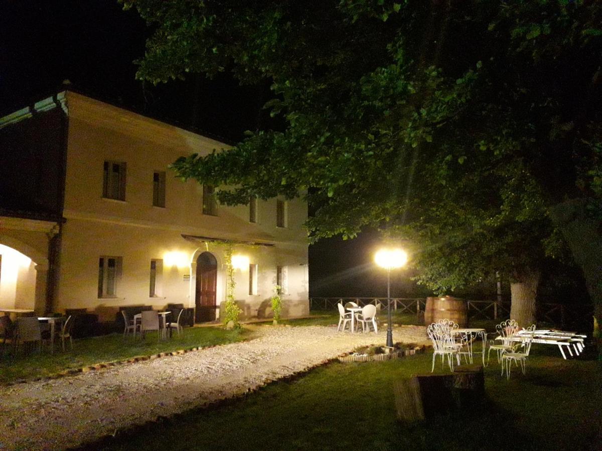 Villa Marietta Country House - Marche Montemaggiore al Metauro Εξωτερικό φωτογραφία