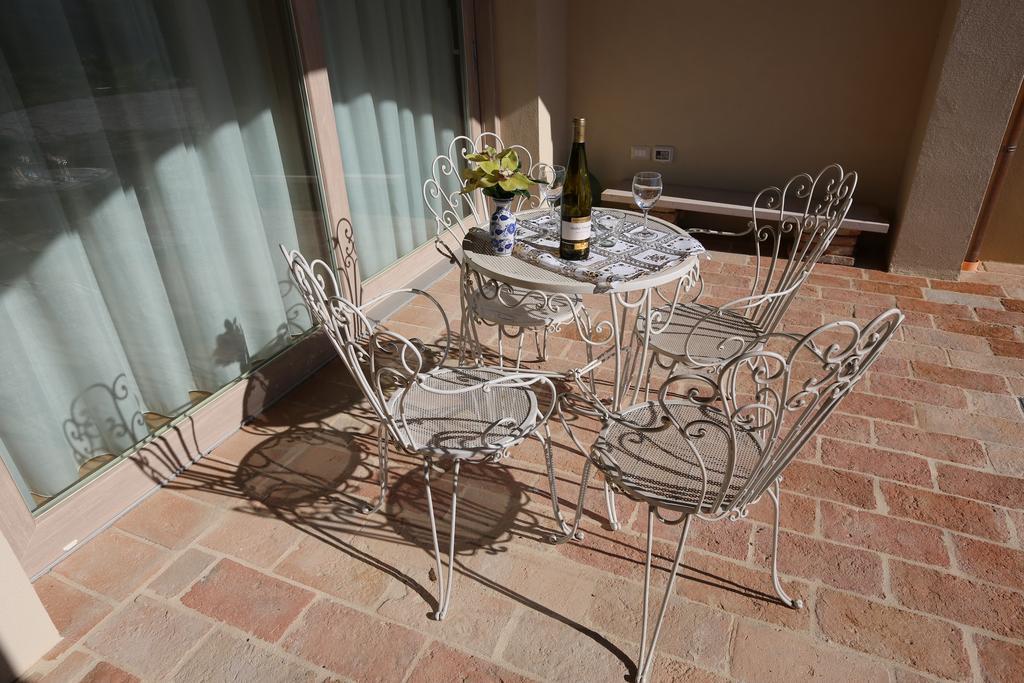 Villa Marietta Country House - Marche Montemaggiore al Metauro Εξωτερικό φωτογραφία