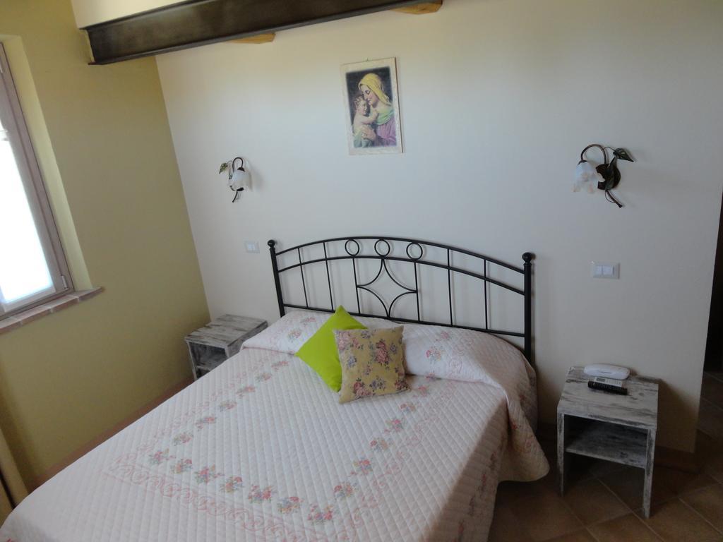 Villa Marietta Country House - Marche Montemaggiore al Metauro Εξωτερικό φωτογραφία