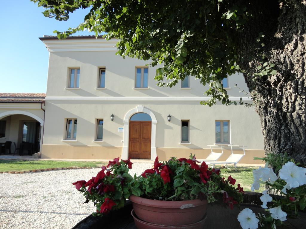 Villa Marietta Country House - Marche Montemaggiore al Metauro Εξωτερικό φωτογραφία